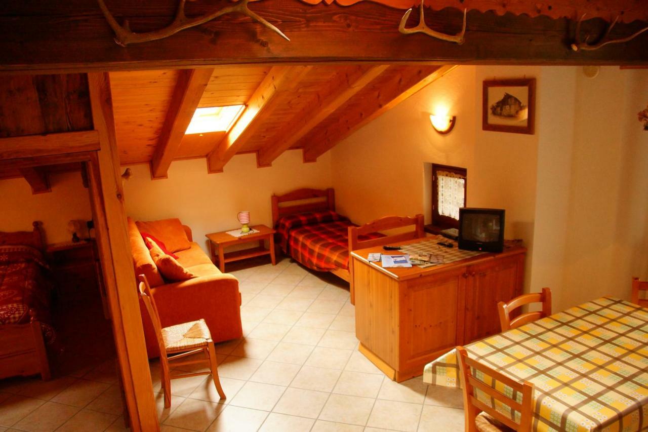 Maison De Frein Allein Buitenkant foto